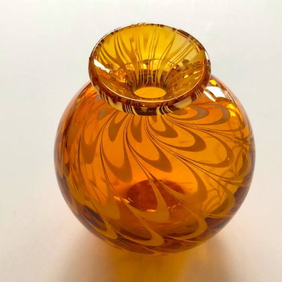 Optic Art Glass Handblown Globe Vase Amber White Swirl - Picture 1 of 6